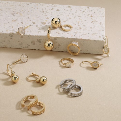 14 Ayar Altın Pave Damla Çengelli Küpe - CNG Jewels (1)
