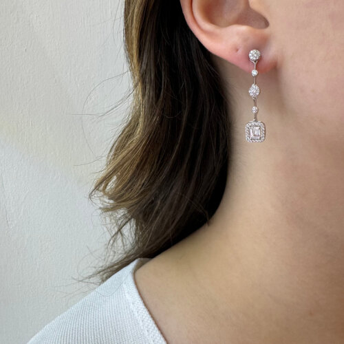 Baget Taşlı Sallantılı Işık Seli Kadın Gümüş Küpe - CNG Jewels (1)