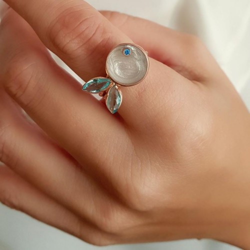 Beyaz Mineli Tombul Balık Gümüş Bayan Yüzük - CNG Jewels