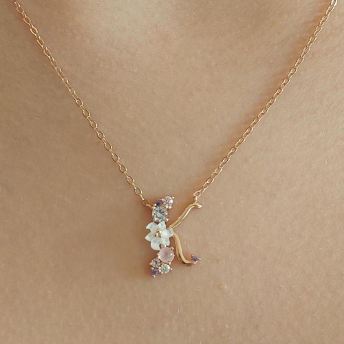 Çiçekli K Harfi Gümüş Kadın Kolye 