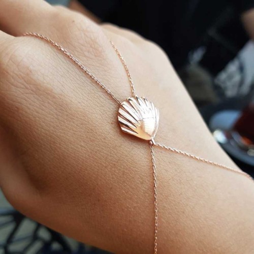 132.9 - CNG Jewels