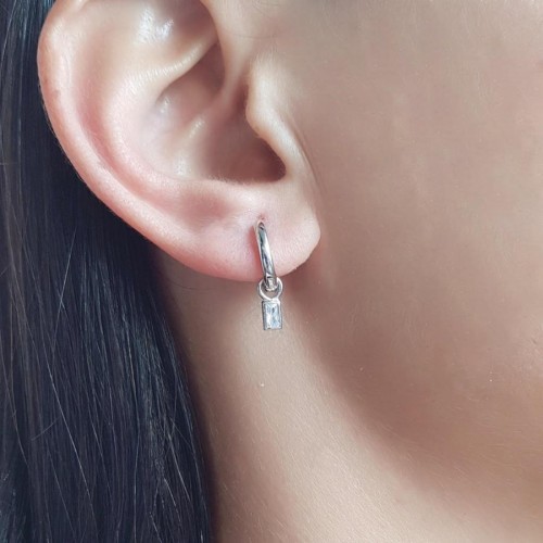 Baget Taşlı Küçük Halka Gümüş Bayan Küpe - CNG Jewels