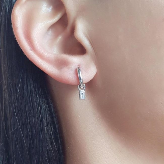 Baget Taşlı Küçük Halka Gümüş Kadın Küpe - 1