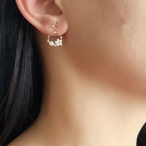 Kelebek ve Beyaz Çiçekli Gümüş Bayan Küpe - CNG Jewels (1)