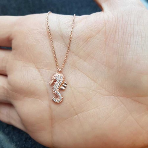 Küçük Deniz Atı Rose Gümüş Bayan Kolye - CNG Jewels