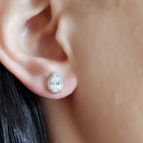 Damla Tektaş Çevresi Taşlı Gümüş Kadın Küpe - CNG Jewels (1)