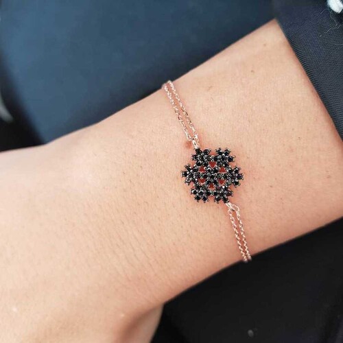 Siyah Taşlı Kar Tanesi Rose Gümüş Kadın Bileklik 
