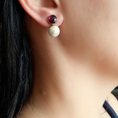 Tasarım El Yapımı Granat Taşlı Doğal İncili Gümüş Bayan Küpe - CNG Jewels