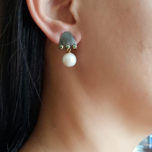 Tasarım El Yapımı Yeşil Taşlı Capello Doğal İncili Gümüş Bayan Küpe - CNG Jewels