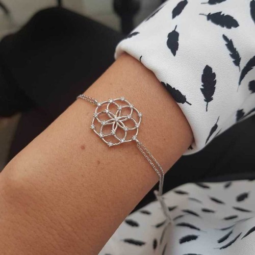 Taşlı Büyük Yaşam Çiçeği Gümüş Bayan Bileklik - CNG Jewels