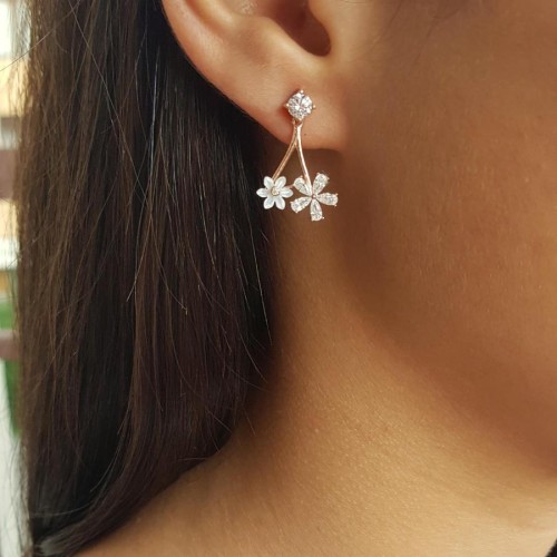 Taşlı Çiçek Beyaz Sedefli Papatya Gümüş Bayan Küpe - CNG Jewels