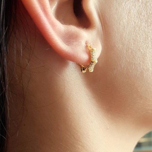 Taşlı Çivili Halka Gold Gümüş Kadın Küpe - CNG Jewels