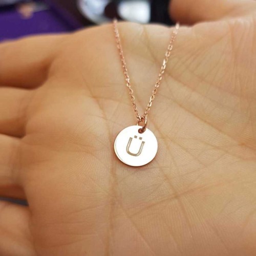 Ü Harfi Rose Minimal Plaka Gümüş Kadın Kolye 