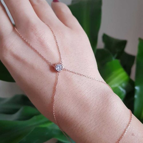 132.9 - CNG Jewels